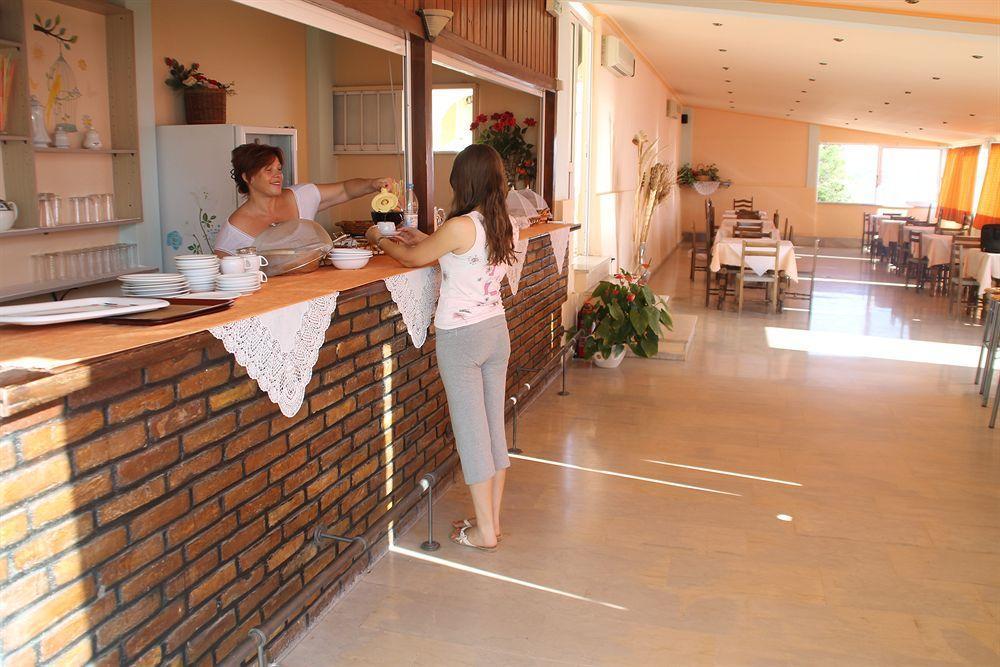 El Greco Hotel Achilleion Bagian luar foto